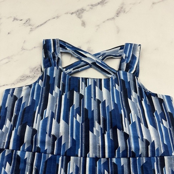 Aventura Womens Dress Size M New Blue Geometric Print Fit Flare Pockets Sundress - Picture 9 of 11